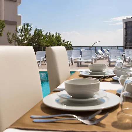 Hotel Comfort Ada Class Kuşadası