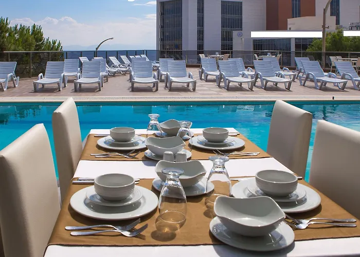 Отель Comfort Ada Class 2*