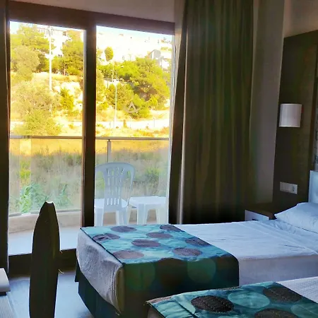 Comfort Ada Class 酒店 2*