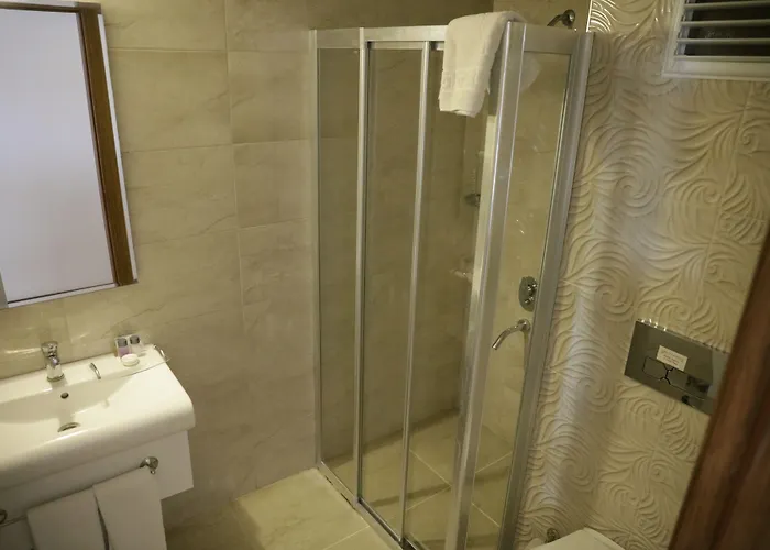 Comfort Ada Class Otel